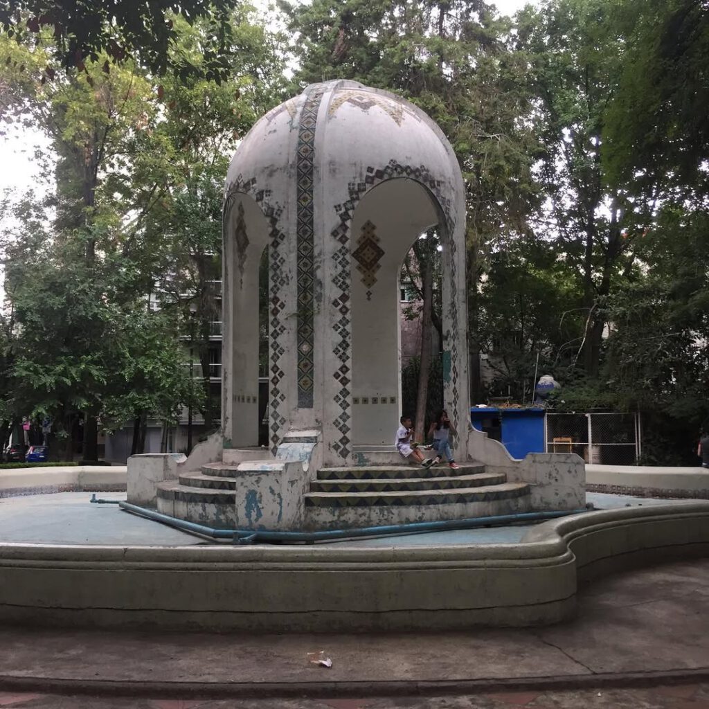 Mexico City, une ville qui vous accueille avec des… - Antoine Vigne