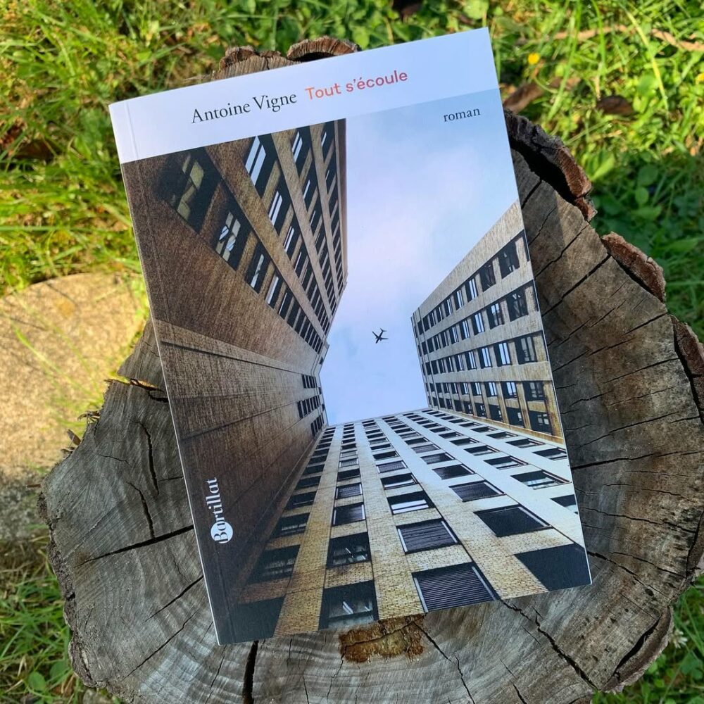 Donc voilà… heureux d’annoncer que mon roman … - Antoine Vigne