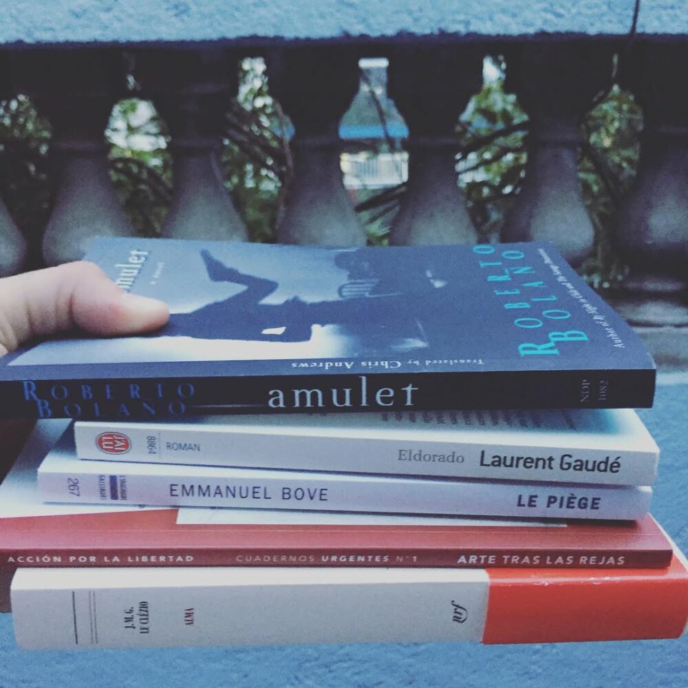 Lectures de vacances #robertobolaño #amulet #laur… - Antoine Vigne