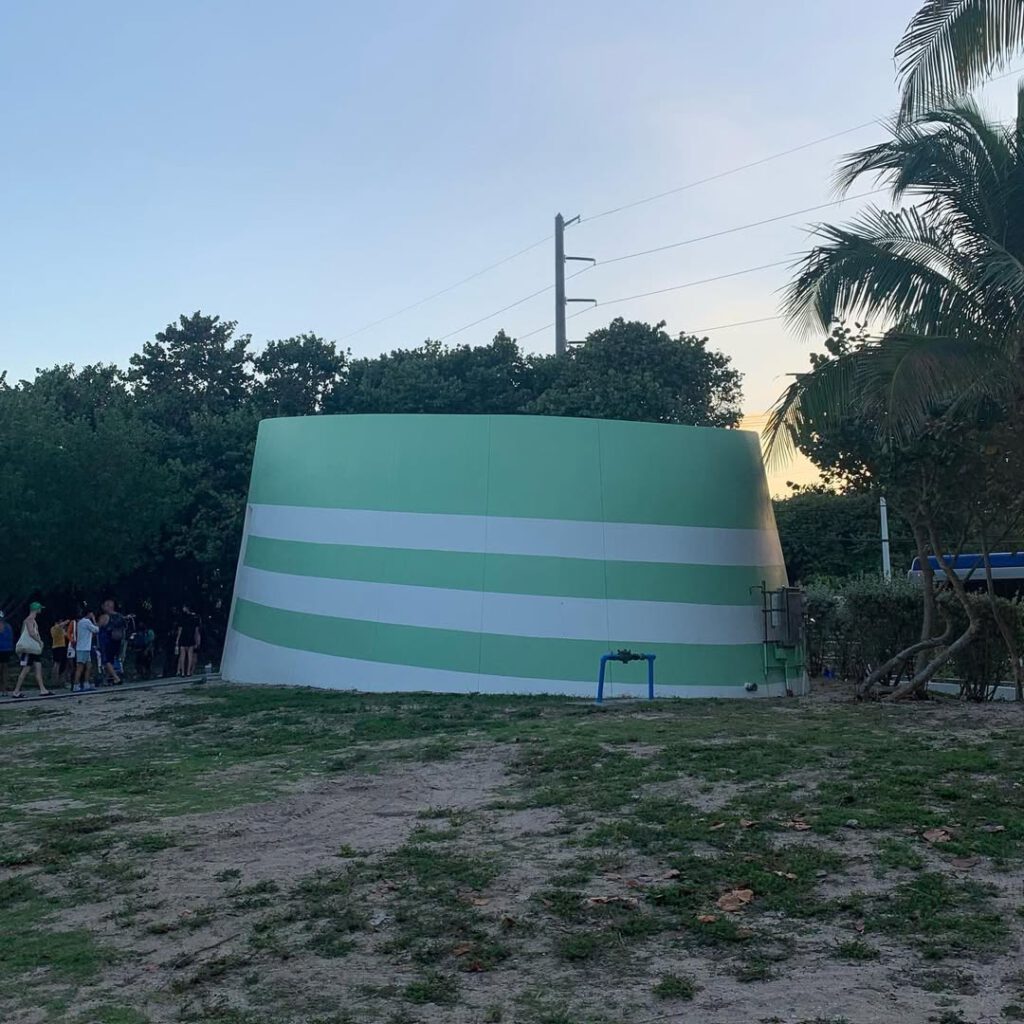 #hauloverbeach #florida #après-midi #danslentrede… - Antoine Vigne