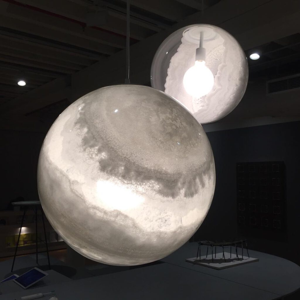 Jolie petite exposition sur le design et le temps … - Antoine Vigne
