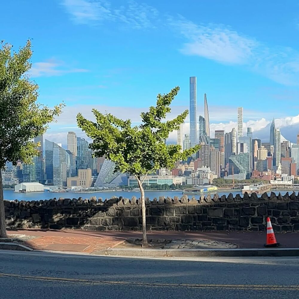 One last time… #byeweehawken #newhorizons… - Antoine Vigne