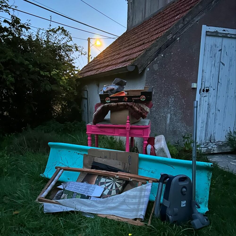 retirer des objets comme des strates

l’angoisse… - Antoine Vigne