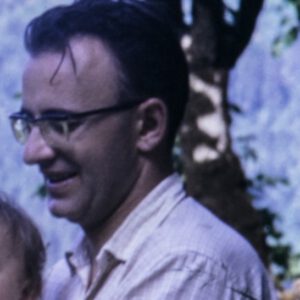 Si longtemps que tu es parti
Tant de choses dont j… - Antoine Vigne