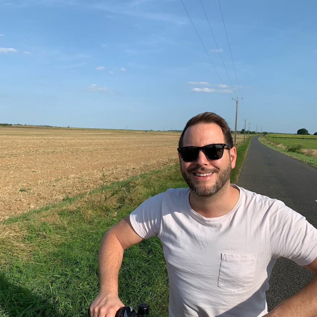 La plaine, mon royaume… #laplaine #royaume #labe… - Antoine Vigne