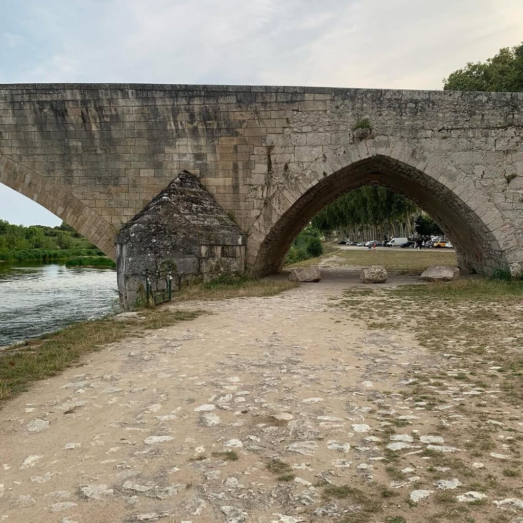 Beaugency, un jour d’été, et la lumière… - Antoine Vigne