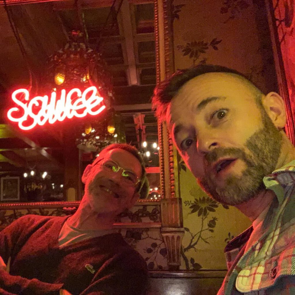 Bien, ça… #desjoursànewyork #conversationseten… - Antoine Vigne