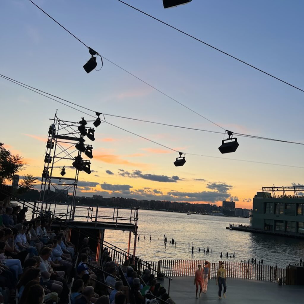 Hier soir, au Festival de Little Island, le Day fo… - Antoine Vigne
