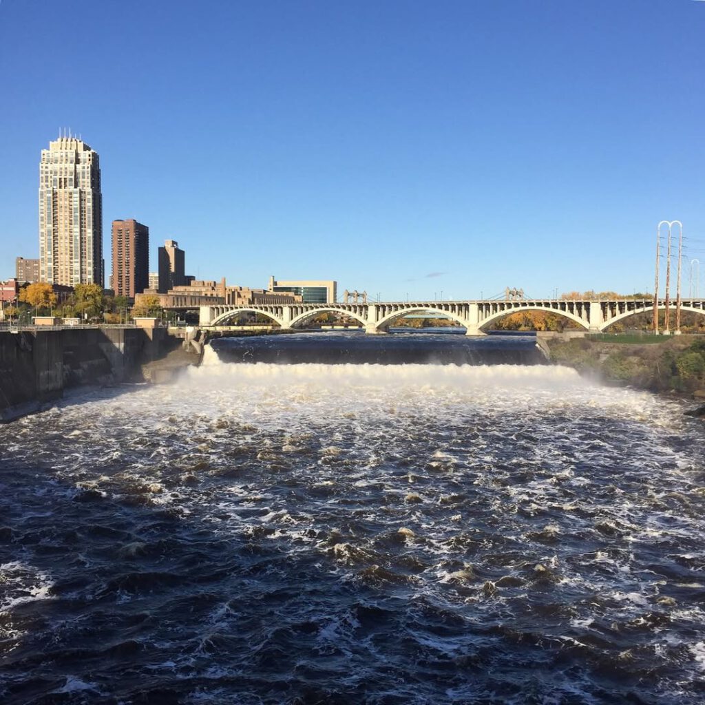 Petit saut dans l’automne des grandes plaines à… - Antoine Vigne