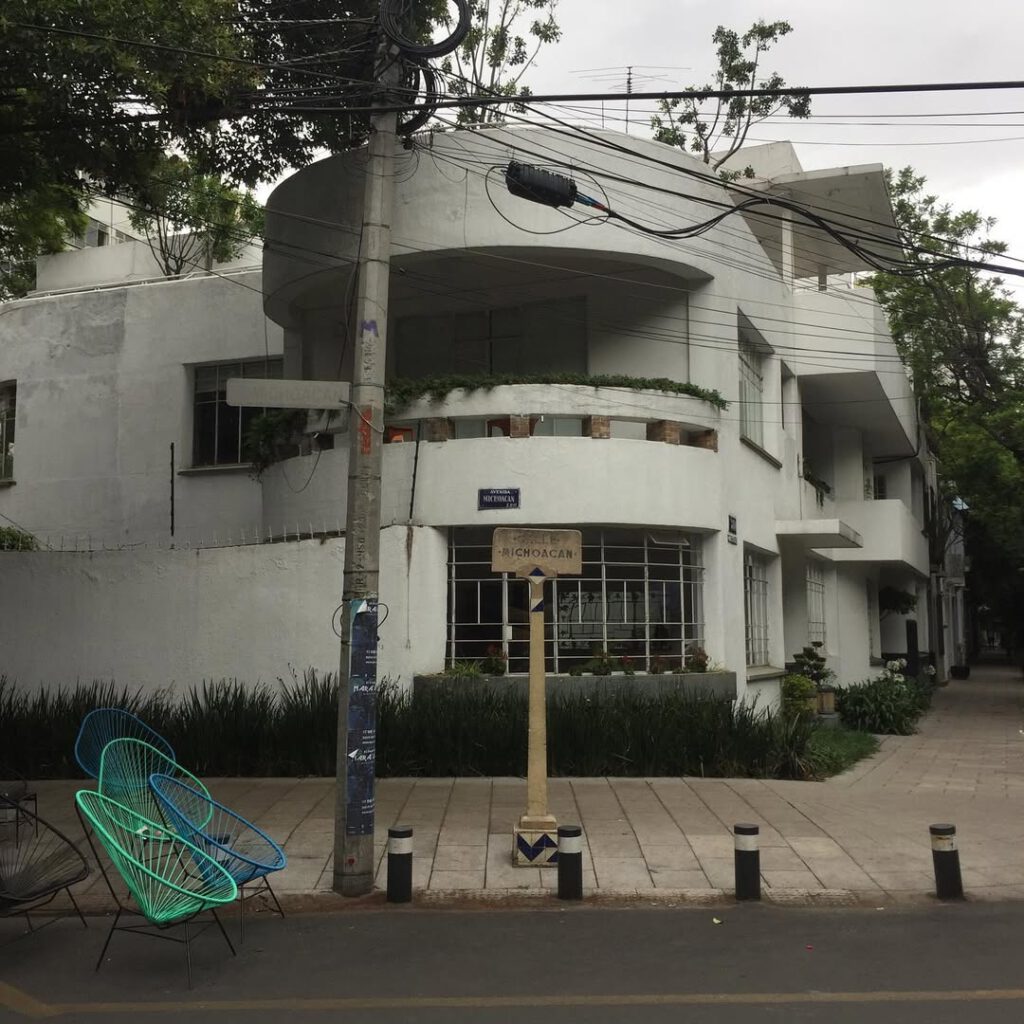 Mexico City, une ville qui vous accueille avec des… - Antoine Vigne