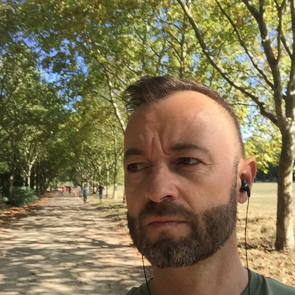 Un jour, j’écrirai sur ce rocher. #dimanchemati… - Antoine Vigne