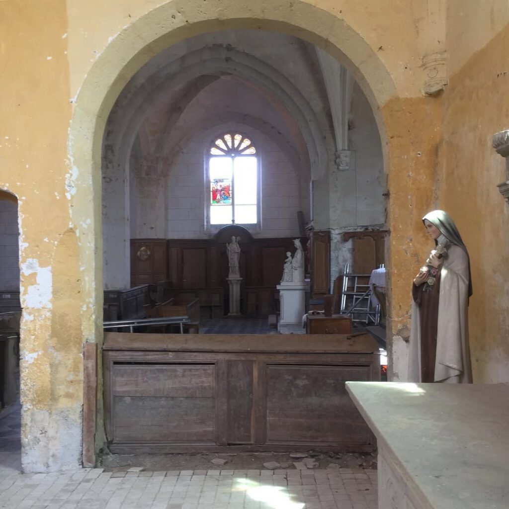Nous sommes passés devant l’église de Lorges c… - Antoine Vigne