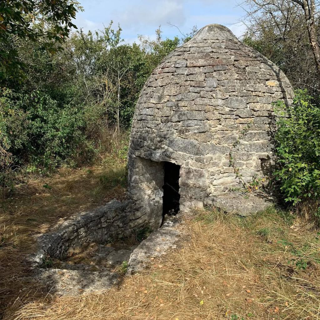 La centrale de Saint-Laurent-des-Eaux devant laque… - Antoine Vigne