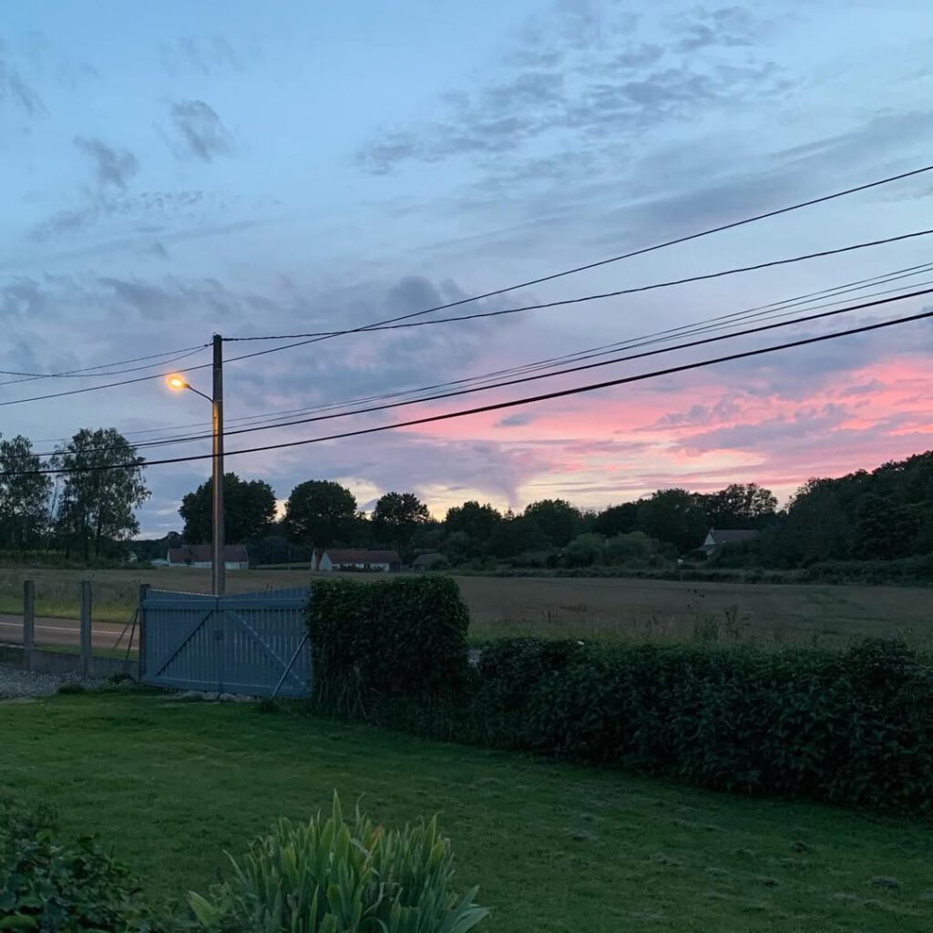 #saintlaurent #soir #entredeux… - Antoine Vigne