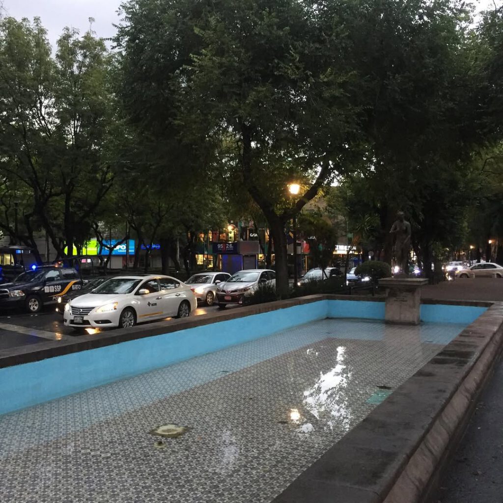 Mexico City, une ville qui vous accueille avec des… - Antoine Vigne