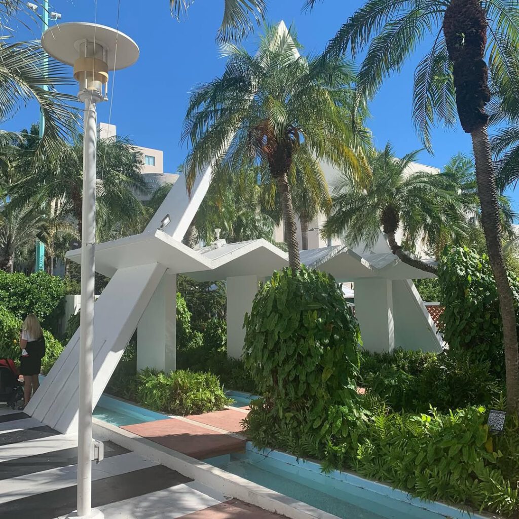 #daysinflorida… - Antoine Vigne