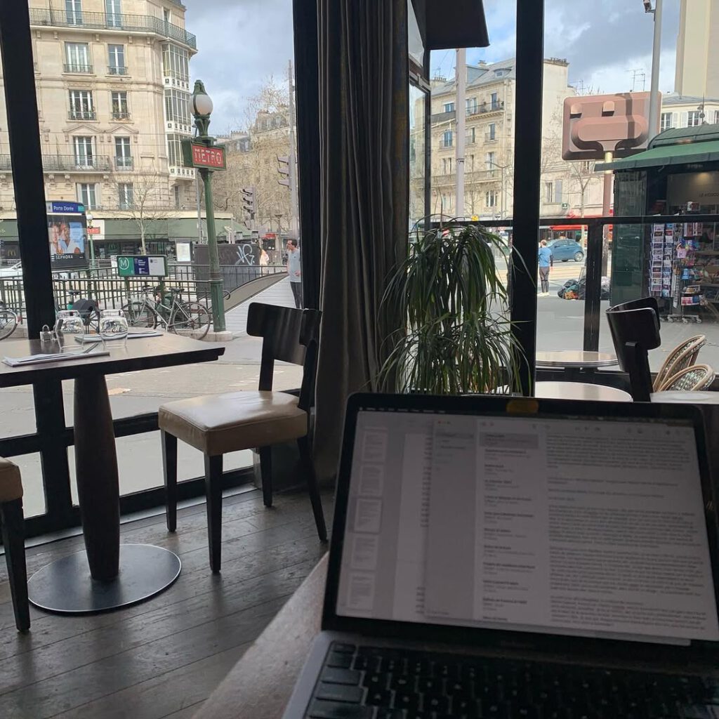 Paris. Deux jours. Arriver. Trouver un équilibre…. - Antoine Vigne