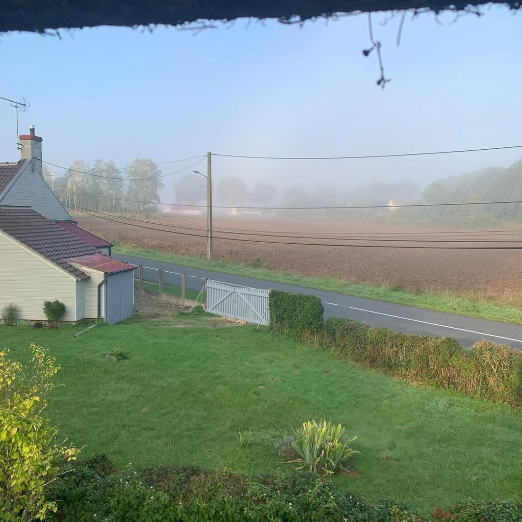 Des jours, des semaines, le clapot de deux mois sa… - Antoine Vigne