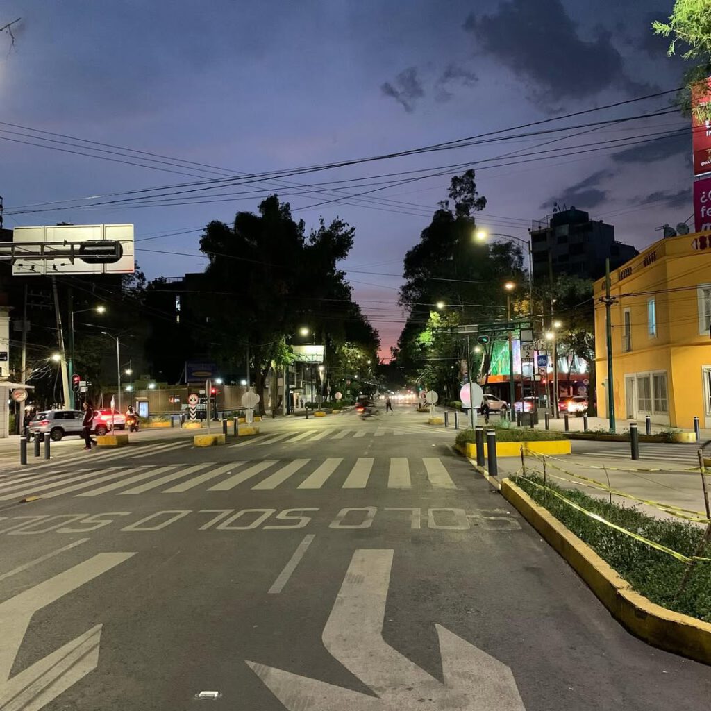 Un dimanche à CDMX, l’excitation palpable dans … - Antoine Vigne