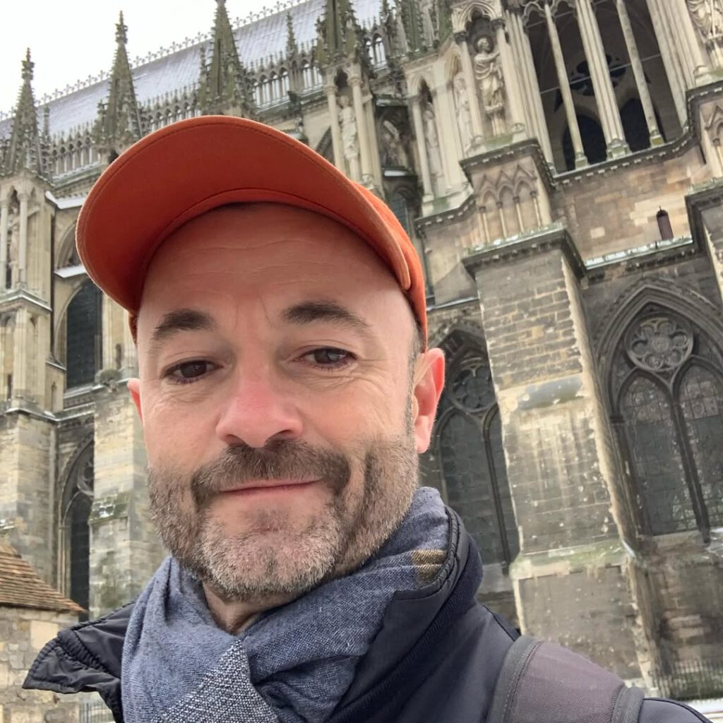 Reims aussi, la neige, la cathédrale, les rois im… - Antoine Vigne