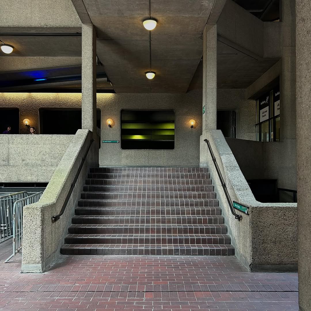 Le Barbican, le béton toujours, une oasis en forte… - Antoine Vigne